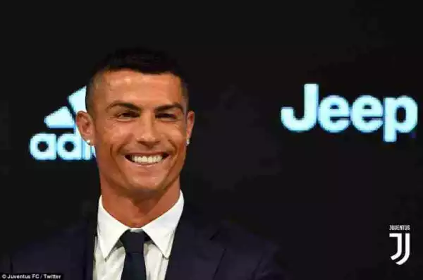 Juventus New Striker, C. Ronaldo Seals His £100m Deal With Club (Photos)